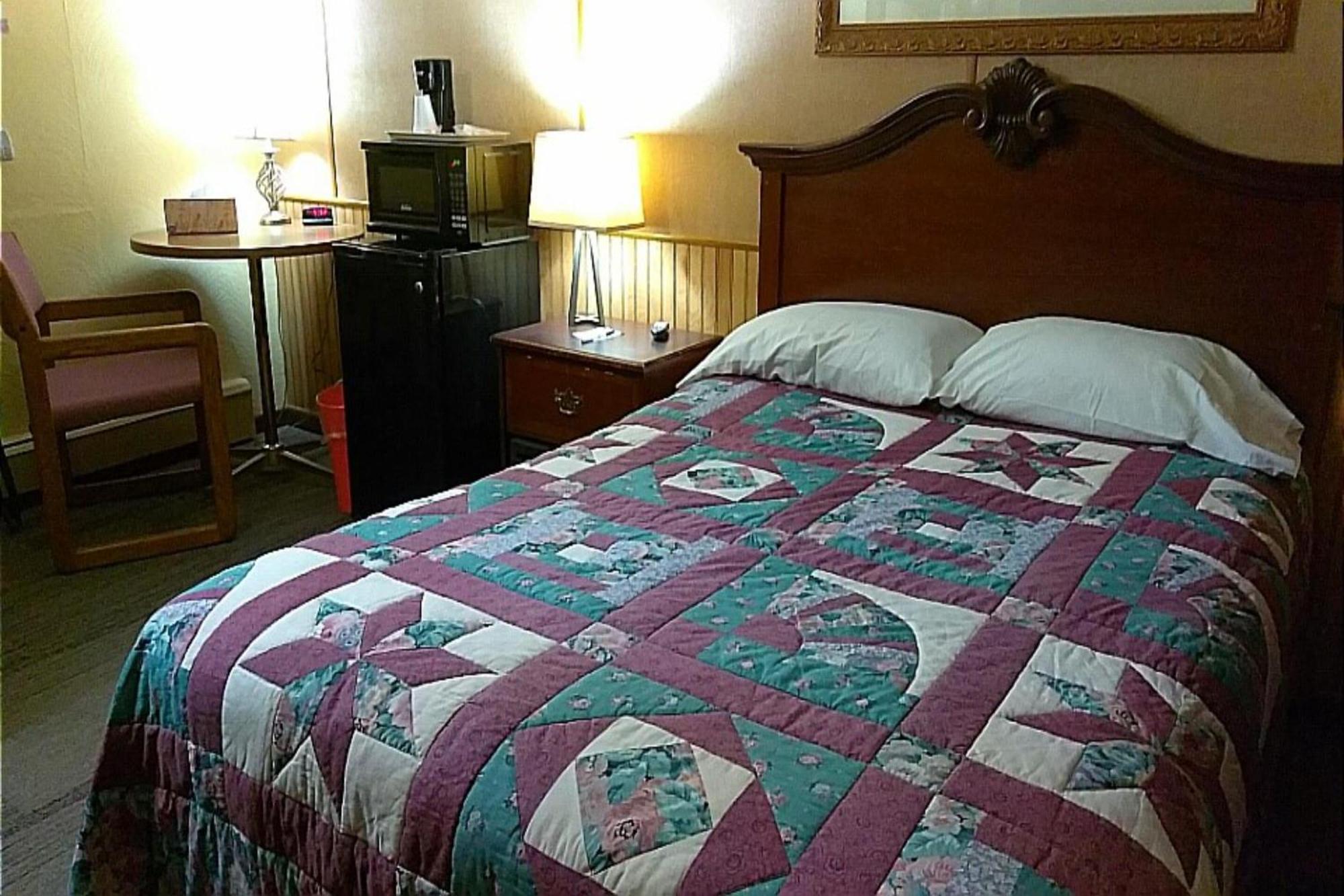 Colonial Inn Extended Stay By Oyo New Ulm Luaran gambar
