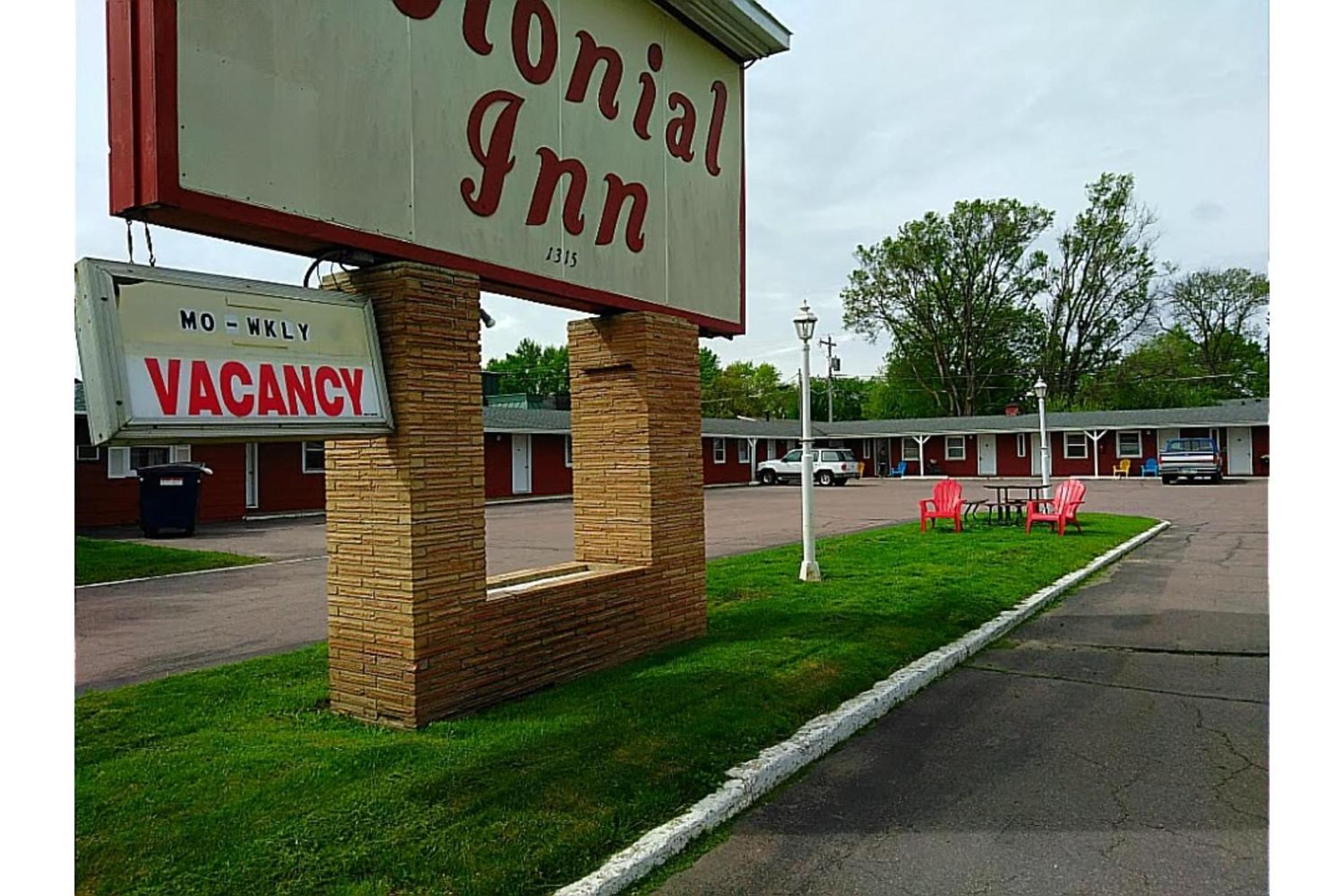 Colonial Inn Extended Stay By Oyo New Ulm Luaran gambar